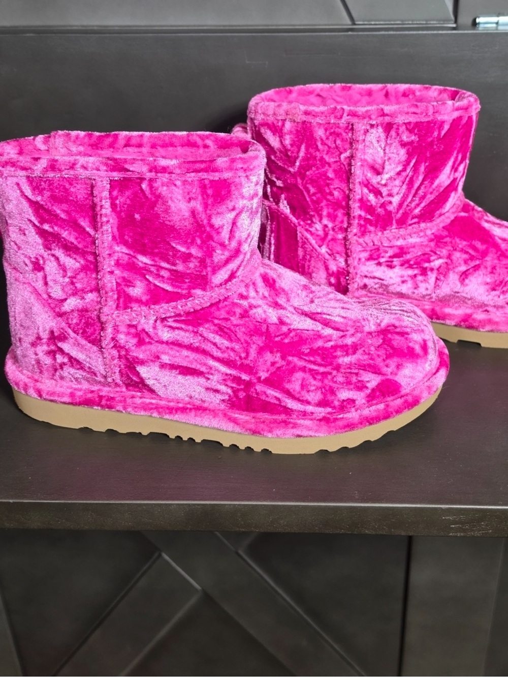 UGG Classic Mini I Velvet boots hot pink short pull on boots Sz 3 - Picture 5 of 10